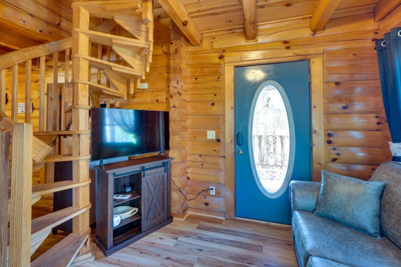 Lovely Gatlinburg Cabin With Private Hot Tub! Exterior foto