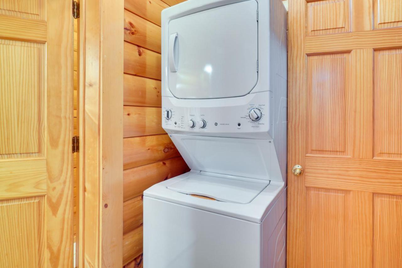 Lovely Gatlinburg Cabin With Private Hot Tub! Exterior foto
